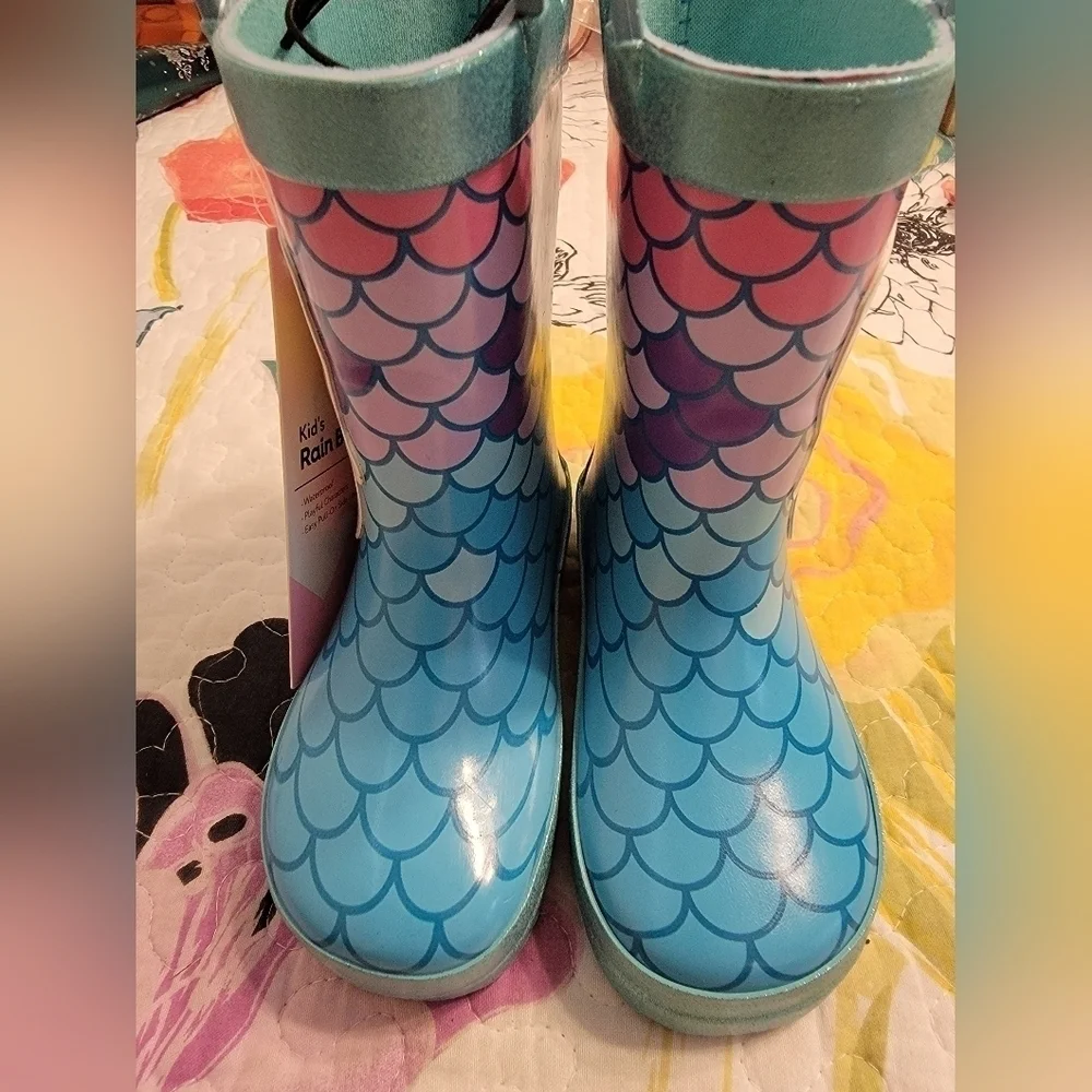 NWT Girls Mermaid Rain Boots